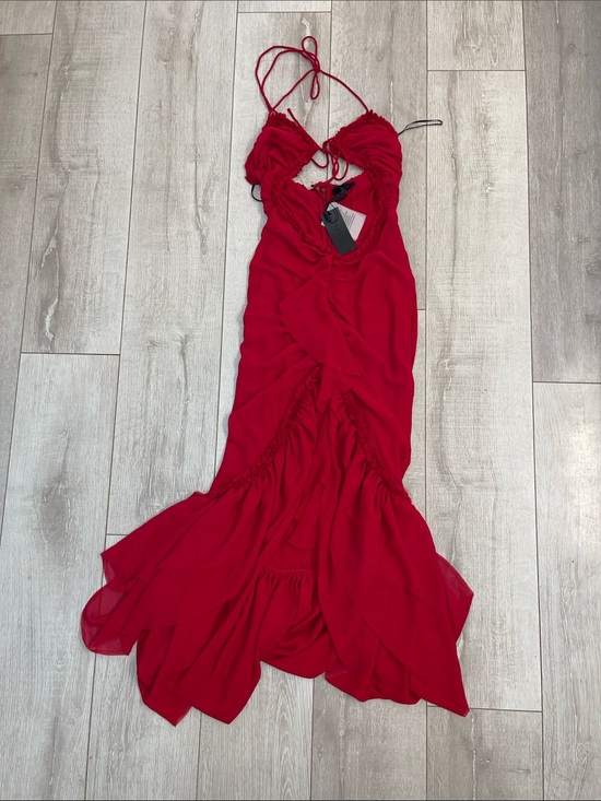 h:ours Dresses & Skirts - 🌹🌹NWT H:hours Red Ruffled Cutout Detail Halter Maxi Dress XXS- never worn!🌹🌹